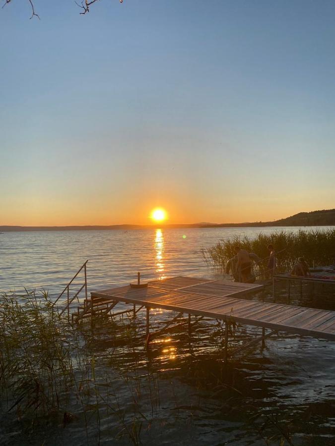 Green Lake House - Private Beach At Balaton Balatonakarattya Eksteriør bilde